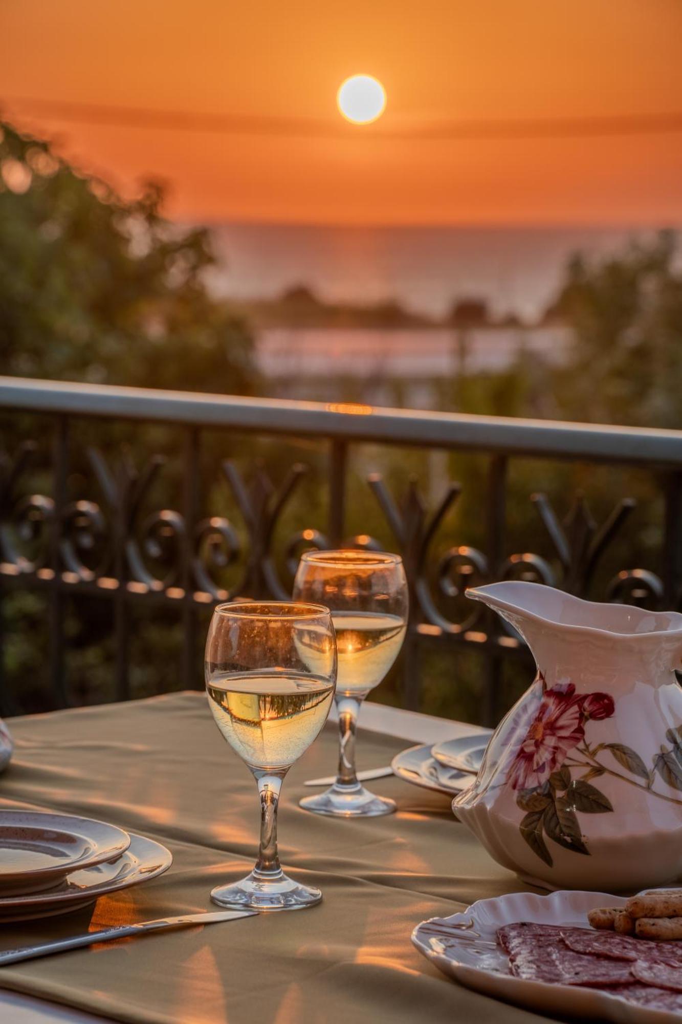 Ariadni Sea View Apartment Minia Ngoại thất bức ảnh
